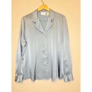 Alfred Dunner sky blue button up top
